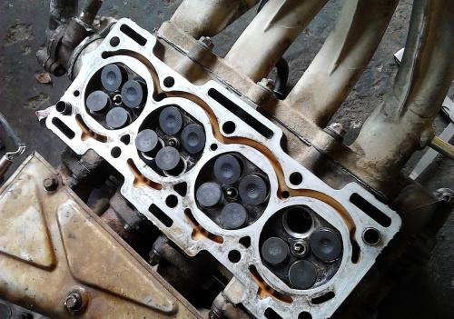 柴油发电机组气门弹簧是什么？